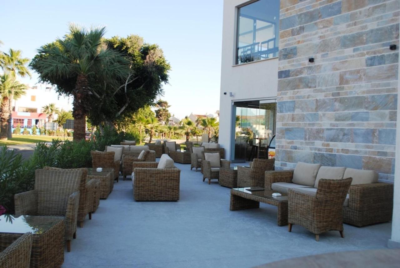 Gold Lagoon Kosher Hotel Paphos Eksteriør billede