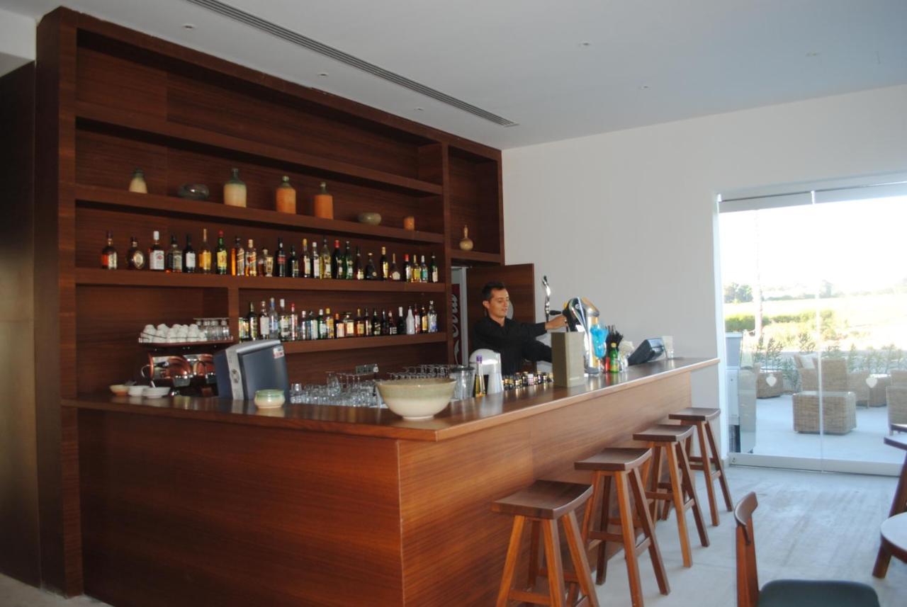 Gold Lagoon Kosher Hotel Paphos Eksteriør billede