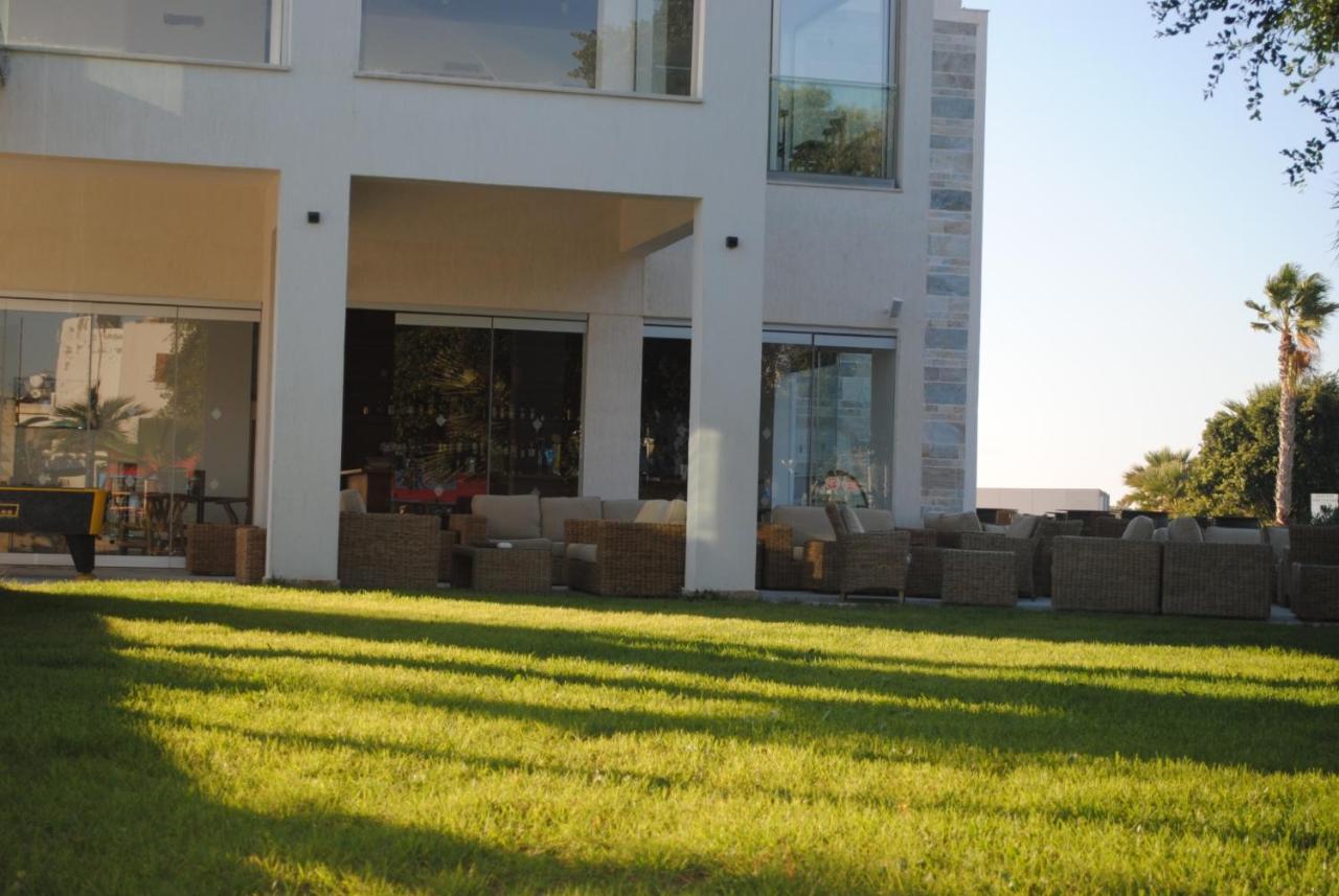 Gold Lagoon Kosher Hotel Paphos Eksteriør billede
