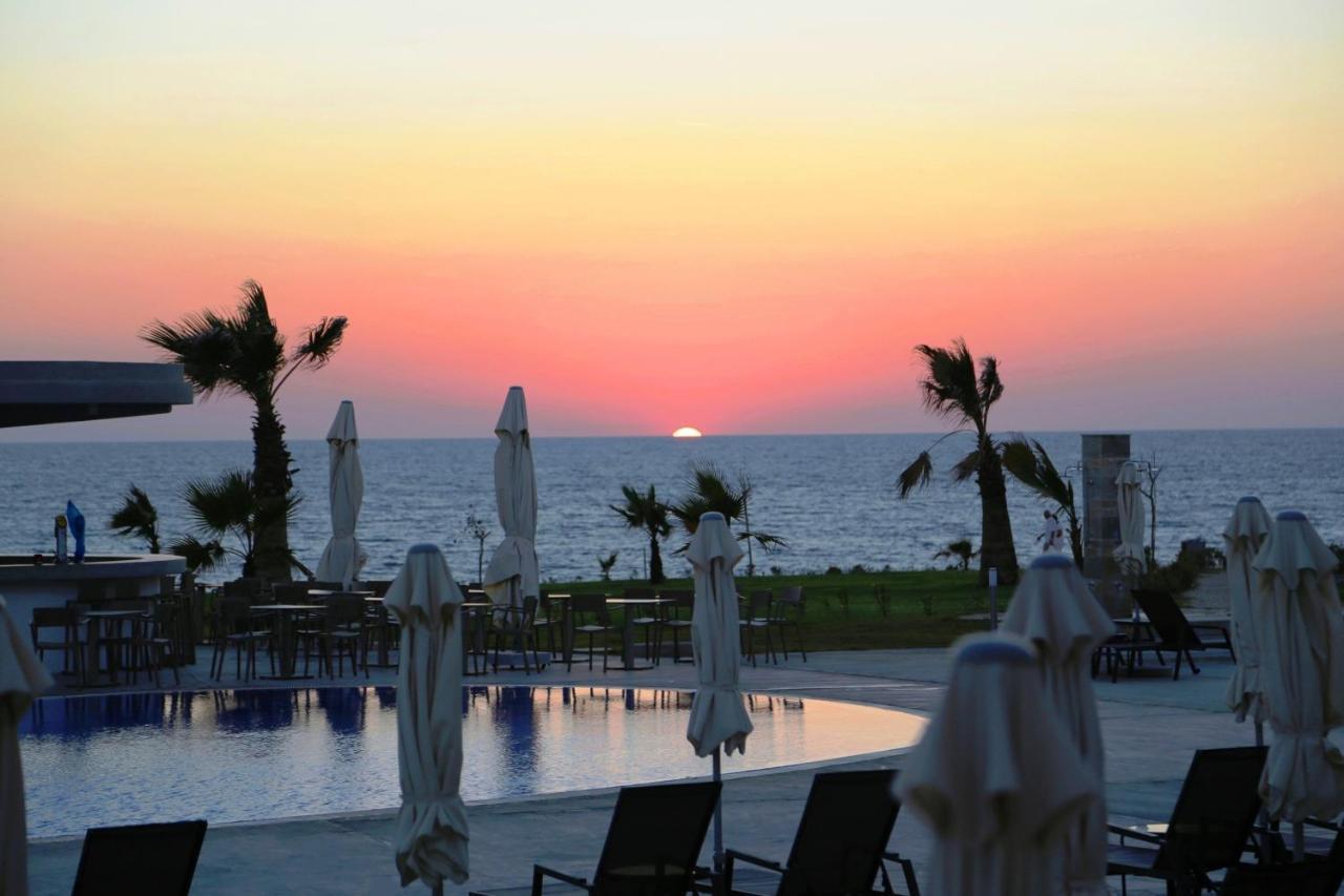 Gold Lagoon Kosher Hotel Paphos Eksteriør billede