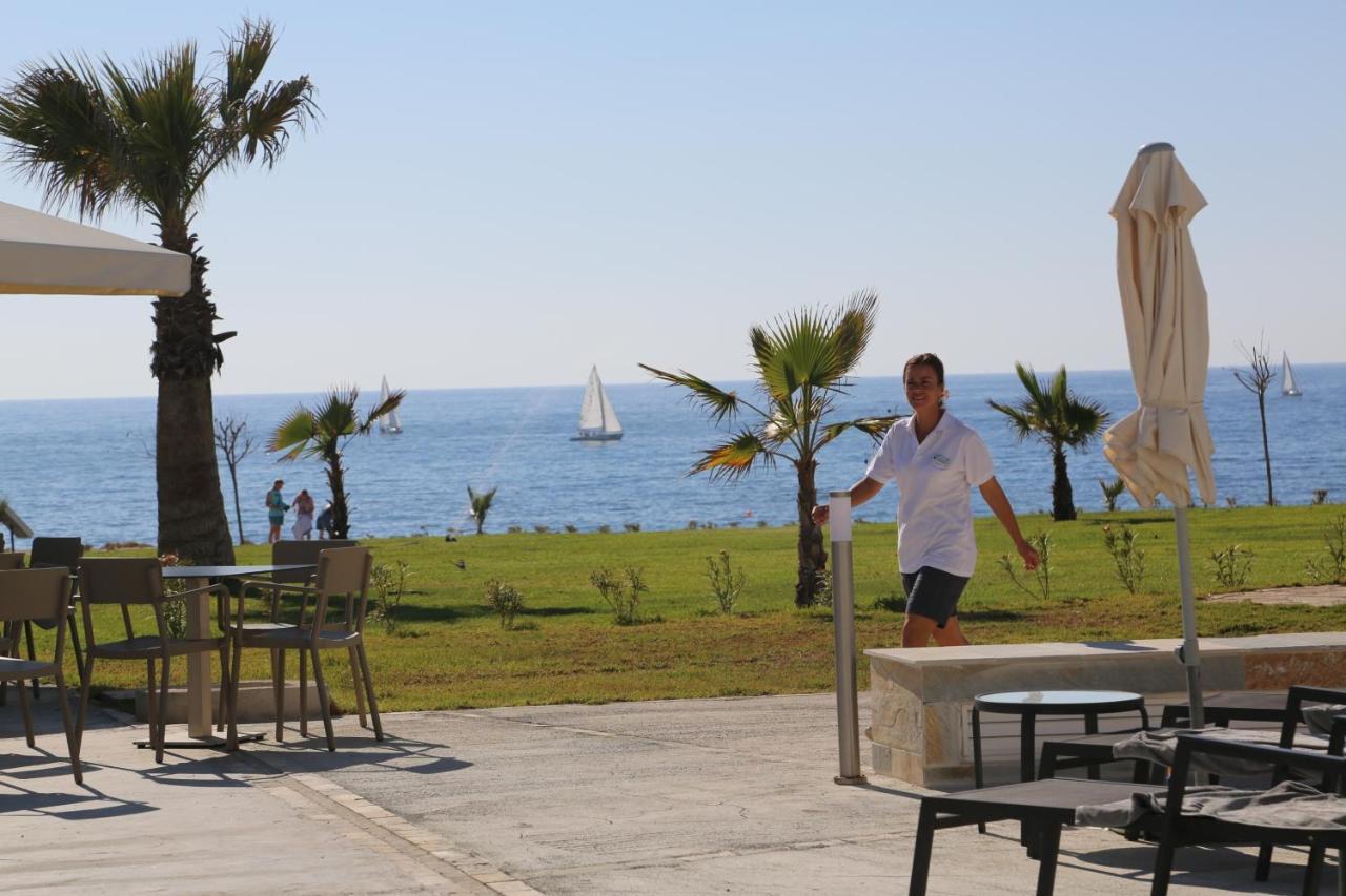 Gold Lagoon Kosher Hotel Paphos Eksteriør billede